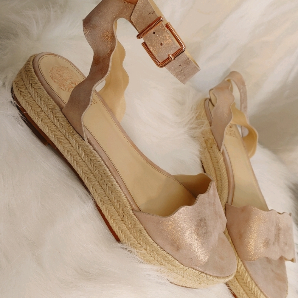 Sandals - Picture 4 of 5